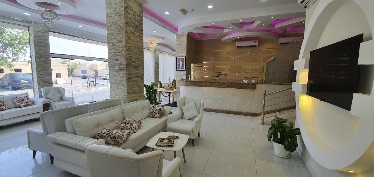 Al Deafah Hotel Apartment الضيافة للشقق الفندقية Al Buraimi Ngoại thất bức ảnh