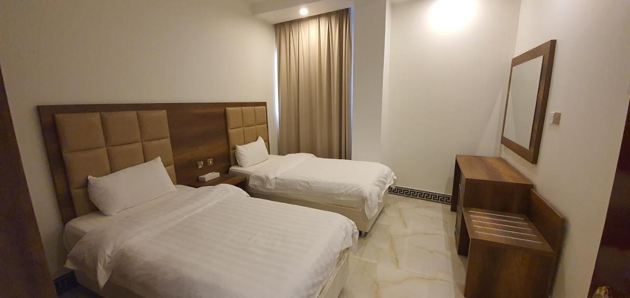 Al Deafah Hotel Apartment الضيافة للشقق الفندقية Al Buraimi Ngoại thất bức ảnh