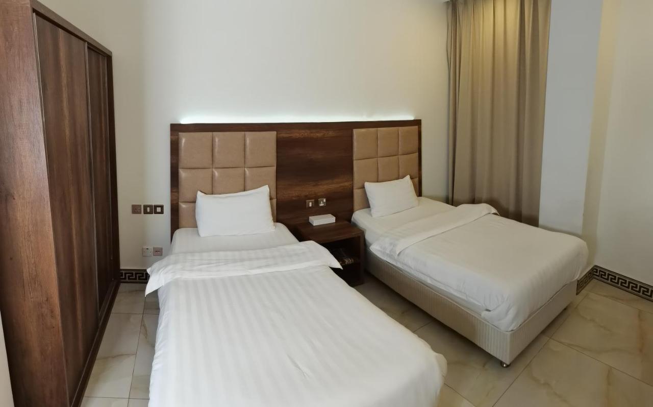 Al Deafah Hotel Apartment الضيافة للشقق الفندقية Al Buraimi Ngoại thất bức ảnh