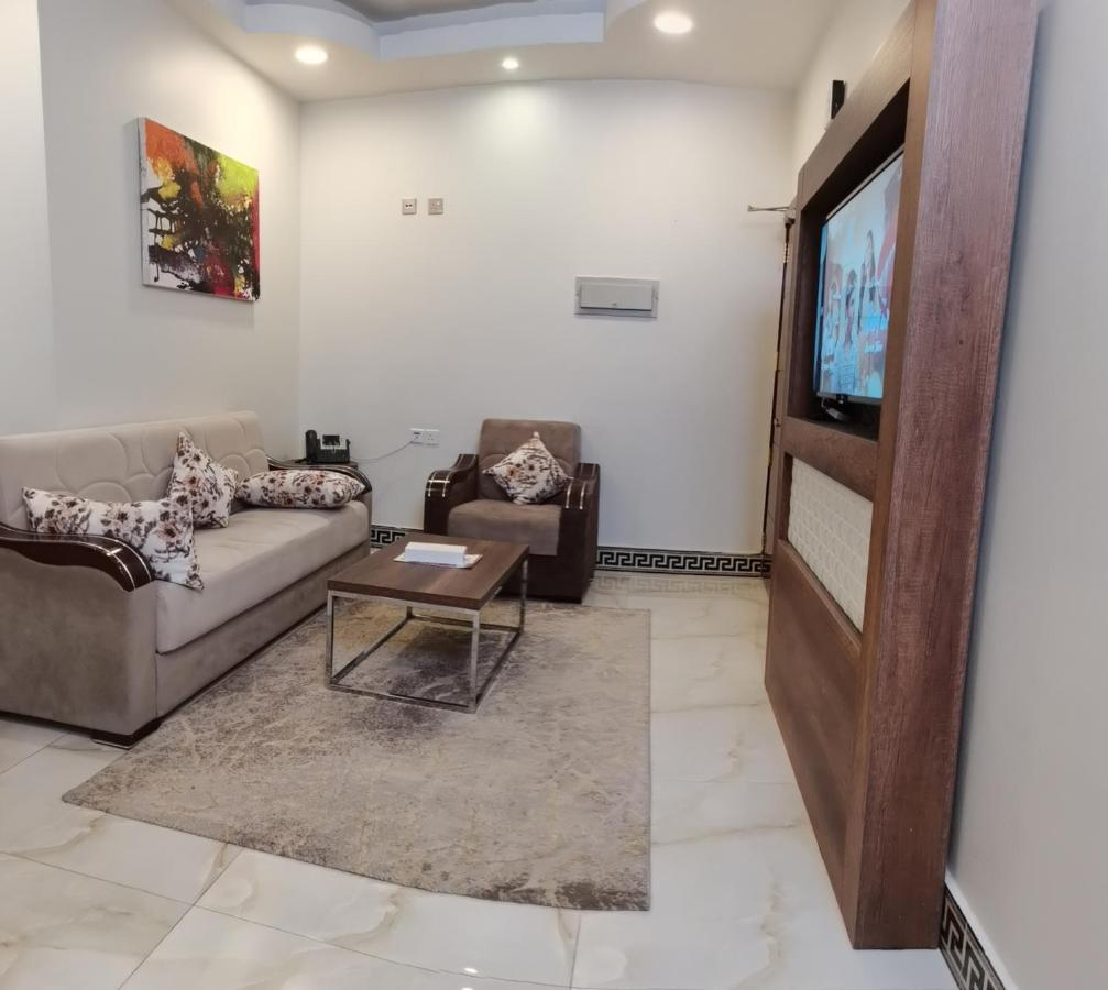 Al Deafah Hotel Apartment الضيافة للشقق الفندقية Al Buraimi Ngoại thất bức ảnh