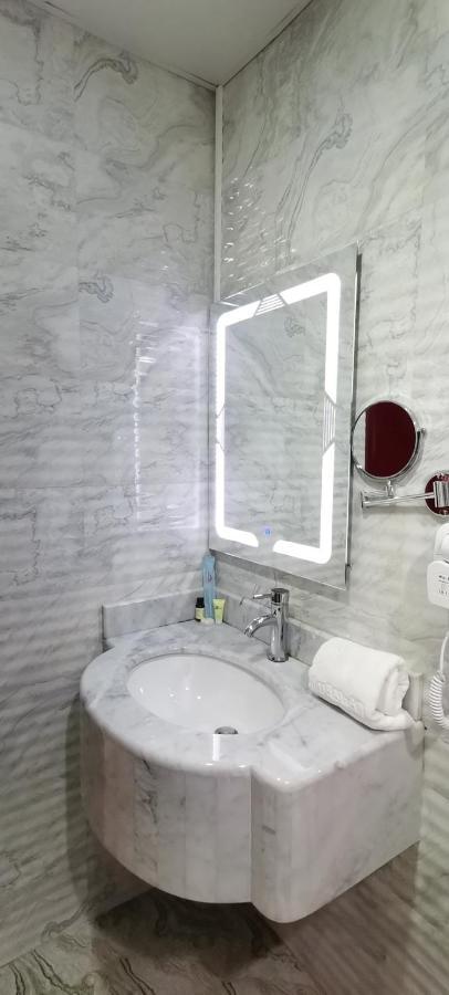 Al Deafah Hotel Apartment الضيافة للشقق الفندقية Al Buraimi Ngoại thất bức ảnh